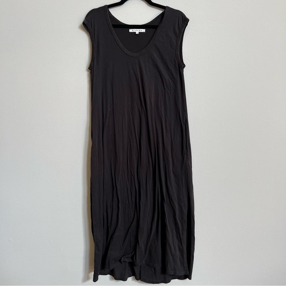XiRENA Dresses & Skirts - Xirena Gray Cap Sleeve midi dress xs